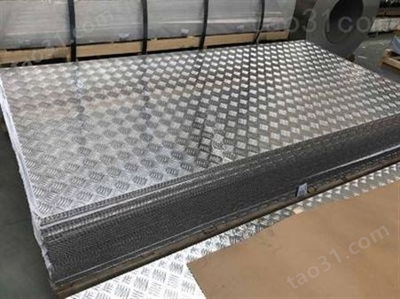 铝合金板_铝单板_昆明市花纹铝板销售价格
