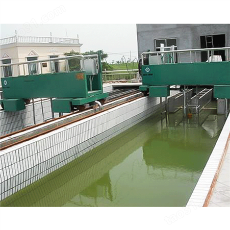 给水沉淀池泵 虹吸式刮泥机 如克污水处理设备生产厂家