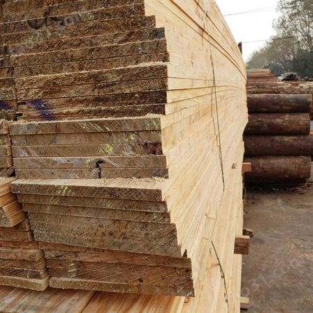 辐射松松木板薄木板包装箱木条定制规格垫设备枕木