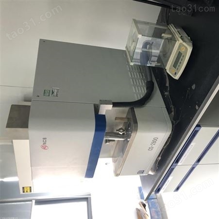 大学研究生实验室配备的 CS-2800 高频红外碳硫分析仪